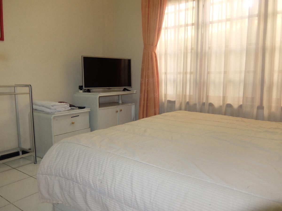 Vidi 1 Hotel Jogjakarta Kejayan ภายนอก รูปภาพ