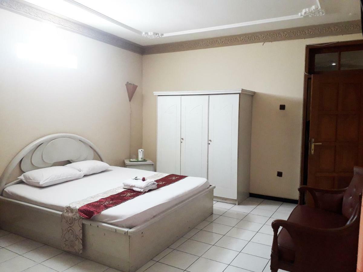 Vidi 1 Hotel Jogjakarta Kejayan ภายนอก รูปภาพ